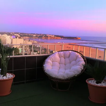 Apartment The Penthouse Algarve Ocean View, Praia Da Rocha